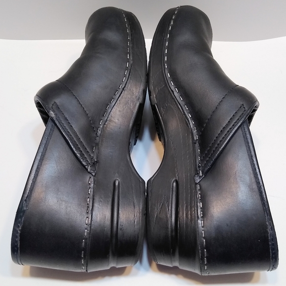 Dansko classic style blue platform clogs, size 10. Blue clogs. - Picture 5 of 13